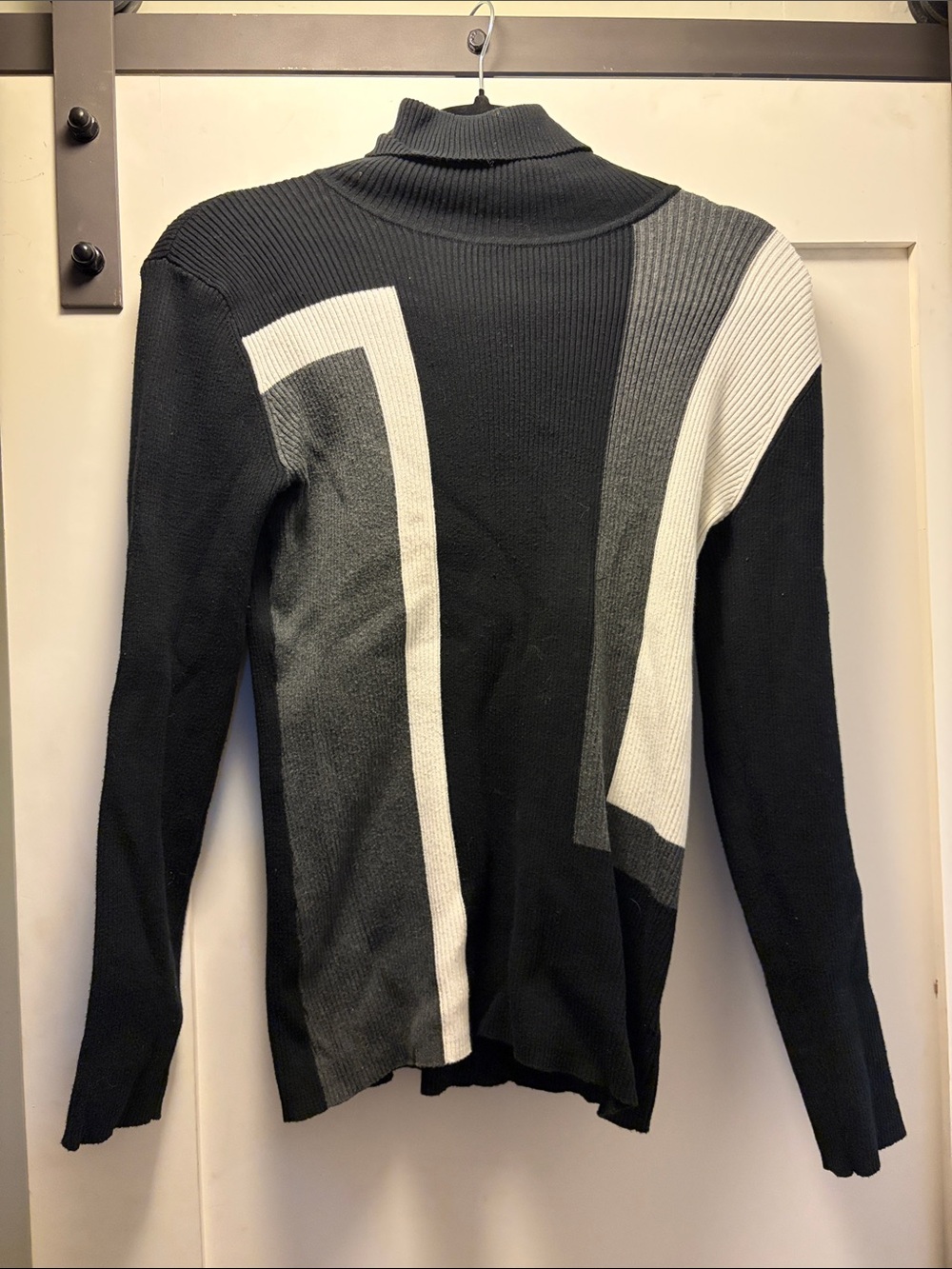 Style & Co. Black, Gray & White Geometric Turtleneck Sweater